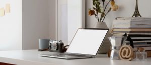 computer-laptop-on-white-table-3773387