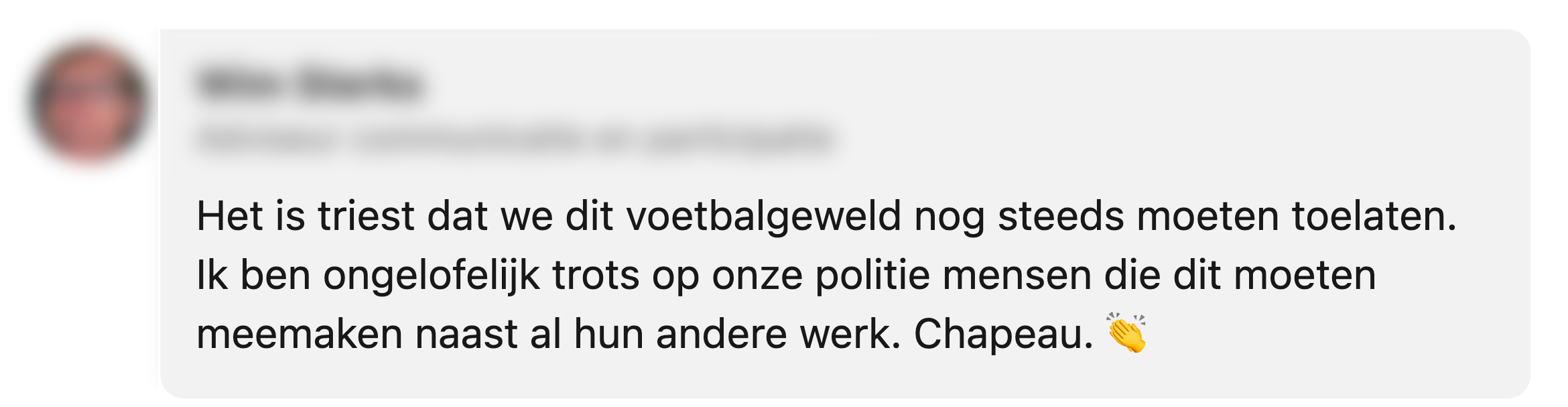 voetbal politieagenten toelaten