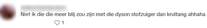 Robine krijgt een Dyson cadeau van ouders, maar is meteen helemaal niet blij 