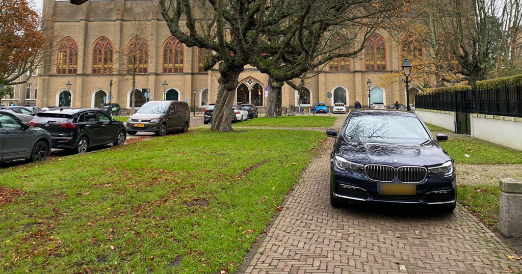 BMW parkeren