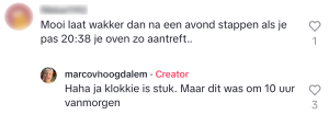 Gelukkig geeft Marco wel antwoord op deze brandende pizza-kwestie: "mooi laat wakker dan na een avond stappen als je pas 20:38 je oven zo aantreft.." "haha ja klokkie is stuk. maar dit was om 10 uur vanorgen"